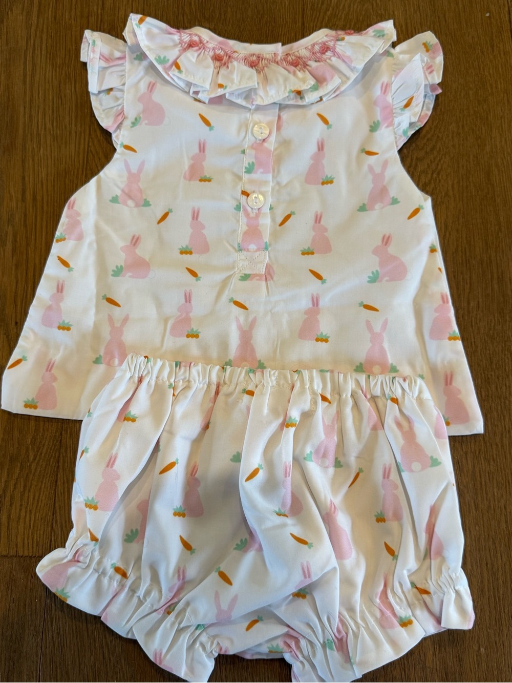 Cecil & Lou Smocked Bunny Easter Set - 3 Months - Picture 4 of 4